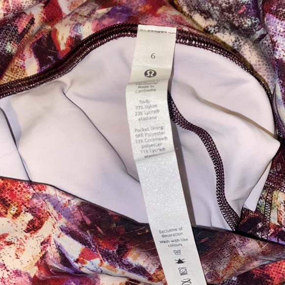 Lululemon High Waisted Leggings Size 6 - Picture 4 of 4